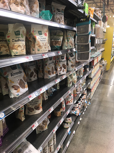 Grocery Store «Whole Foods Market», reviews and photos, 880 Main St, Melrose, MA 02176, USA