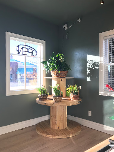 Florist «Bed of Roses», reviews and photos, 135 S State St, Lindon, UT 84042, USA