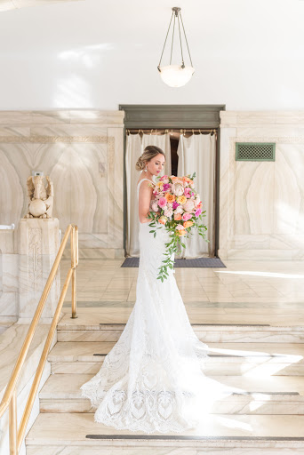 Bridal Shop «Blue House Bridal», reviews and photos, 31 S Rangeline Rd, Carmel, IN 46032, USA