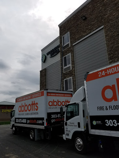 Car Wash «Car Wash Express Centennial», reviews and photos, 13333 E Briarwood Ave, Centennial, CO 80112, USA