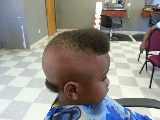 Barber Shop «CHOP SHOP BARBERSHOP», reviews and photos, 1820 Hillcrest St Ste B, Mesquite, TX 75149, USA