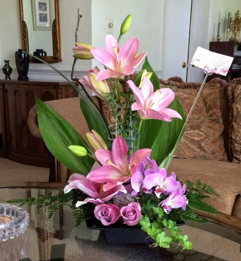 Florist «Walker Florist», reviews and photos, 4999 Euclid Rd, Virginia Beach, VA 23462, USA