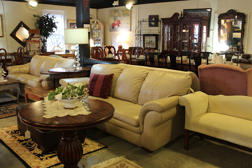 Furniture Store «Furniture4U of Lititz», reviews and photos, 243 S Broad St, Lititz, PA 17543, USA