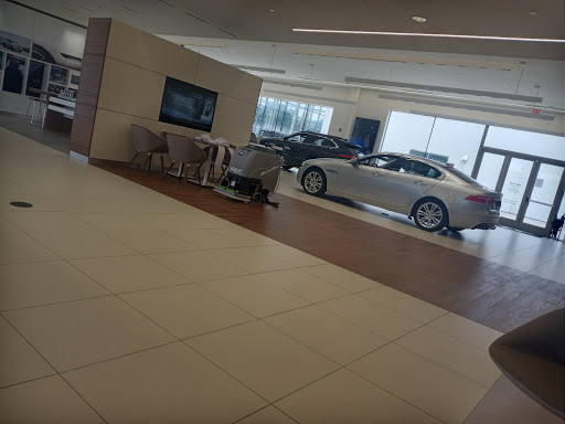 Jaguar Dealer «Jaguar Monroeville», reviews and photos, 3780 William Penn Hwy, Monroeville, PA 15146, USA