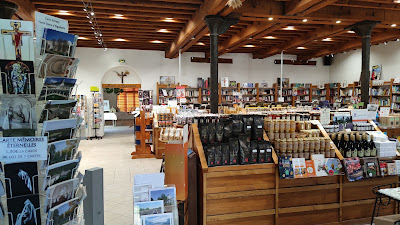 Magasin de l'Abbaye à Montjoyer