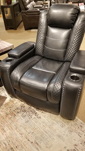 Furniture Store «Ashley HomeStore», reviews and photos, 1715 E Independence St, Springfield, MO 65804, USA