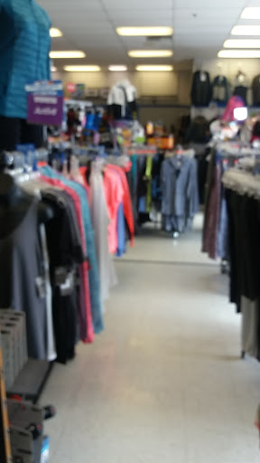 Sporting Goods Store «Big 5 Sporting Goods - Riverside», reviews and photos, 10251 Magnolia Ave, Riverside, CA 92503, USA