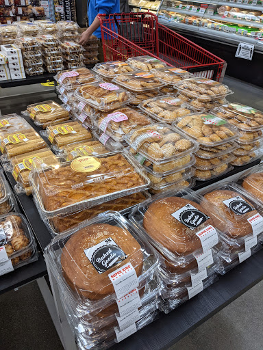 Supermarket «Super King Market», reviews and photos, 2260 Lincoln Ave, Altadena, CA 91001, USA