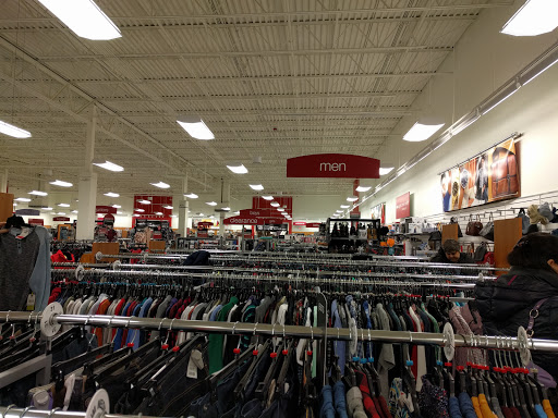 Department Store «T.J. Maxx», reviews and photos, 49 Skokie Blvd, Northbrook, IL 60062, USA