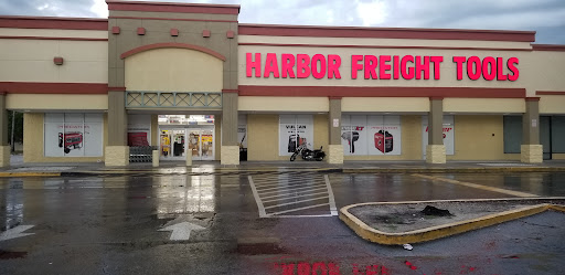 Hardware Store «Harbor Freight Tools», reviews and photos, 2418 Commercial Way, Spring Hill, FL 34606, USA