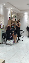 Francis Studio Hair