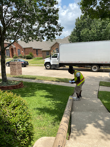 Courier Service «NSD», reviews and photos, 4500 Southgate Pl, Chantilly, VA 20151, USA