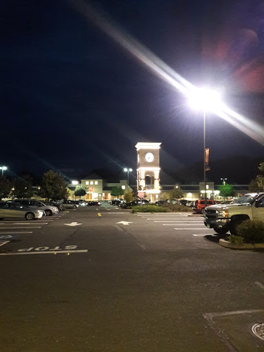 Shopping Mall «Southbury Plaza Shopping Center», reviews and photos, 100 Main St N, Southbury, CT 06488, USA