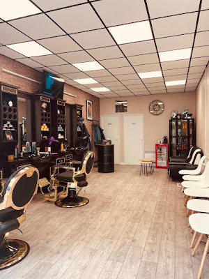 Mouss Barber à Niort