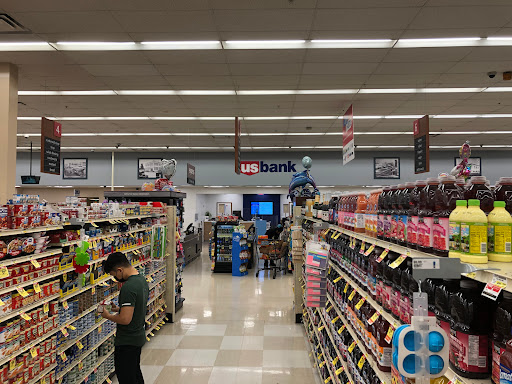 Grocery Store «Albertsons», reviews and photos, 2400 W Commonwealth Ave, Alhambra, CA 91803, USA