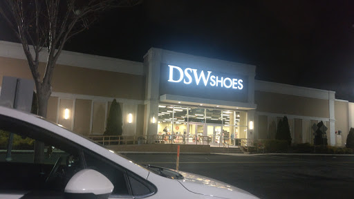 Shoe Store «DSW Designer Shoe Warehouse», reviews and photos, 95 NJ-23, Wayne, NJ 07470, USA