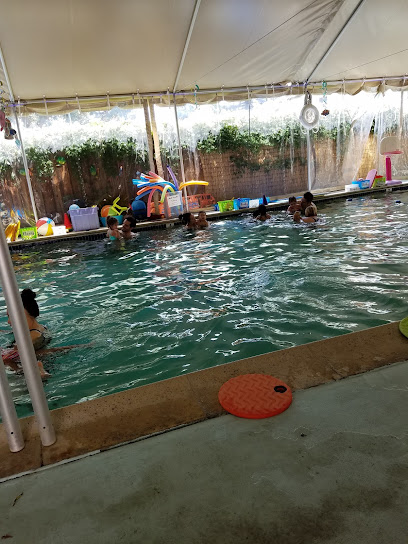 Maki Swim School