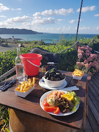 Plats et boissons du Restaurant de fruits de mer Le Crapaud Rouge à Tréveneuc - n°1