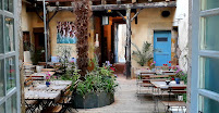Atmosphère du Restaurant La ferme dans l'assiette à Lautrec - n°1