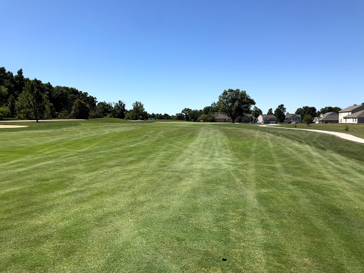 Golf Driving Range «Albany Golf Club», reviews and photos, 1100 Golf Course Dr, Albany, IN 47320, USA