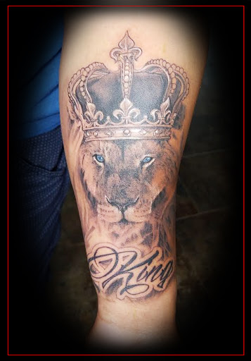 Explore name tattoo ideas on neck, creative tattoo ideas in Omaha, available at Eternal Tattoo & Body Piercing - Omaha