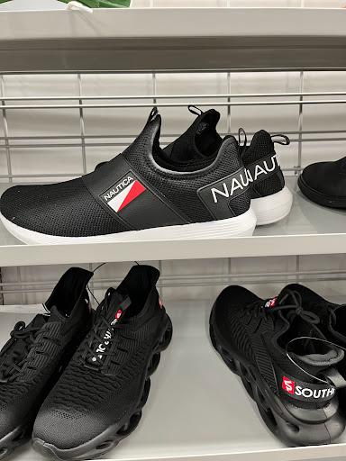 Clothing Store «Burlington Coat Factory», reviews and photos, 3168 Airport Blvd, Mobile, AL 36606, USA