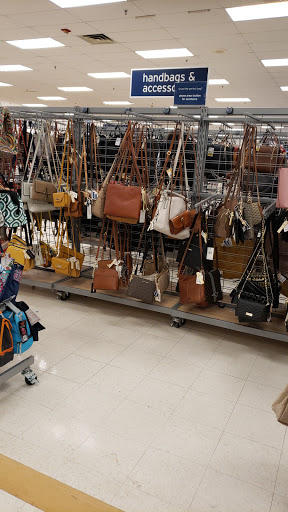 Department Store «Marshalls», reviews and photos, 351 N Frontage Rd, New London, CT 06320, USA