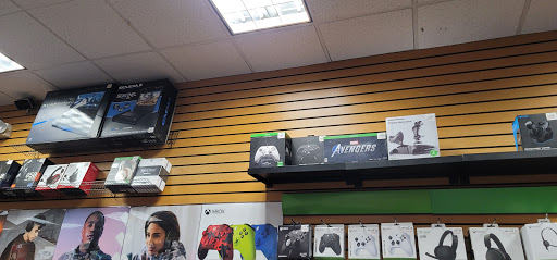 Video Game Store «GameStop», reviews and photos, 1520 NJ-38 #5, Hainesport, NJ 08036, USA