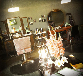 Atomic Beauty Salon 32548