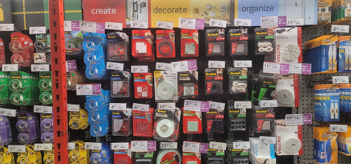 Office Supply Store «Staples», reviews and photos, 209-34 Northern Blvd, Bayside, NY 11361, USA