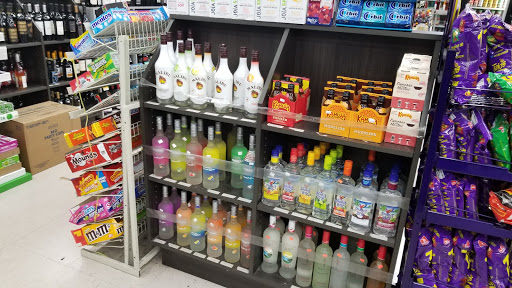 Liquor Store «QueenCity Wine&Spirits - Lottery - Soda - Snacks - Craft Beer-», reviews and photos, 113 E 5th St, Cincinnati, OH 45202, USA