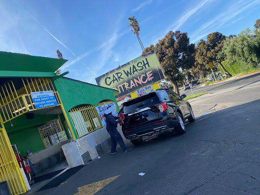 NCM CAR WASH en Los Angeles