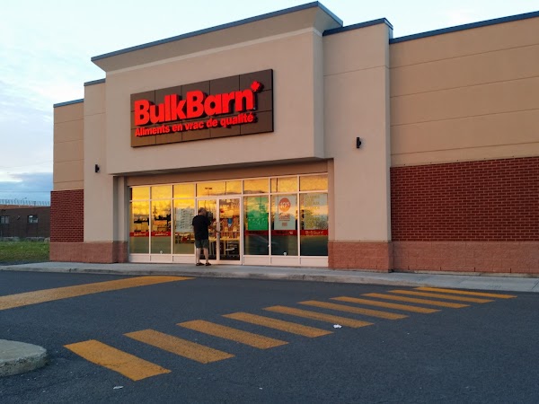 SmartCentres Montreal North