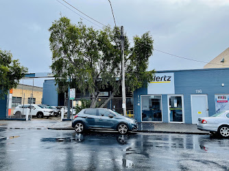 Hertz Car Rental South Melbourne