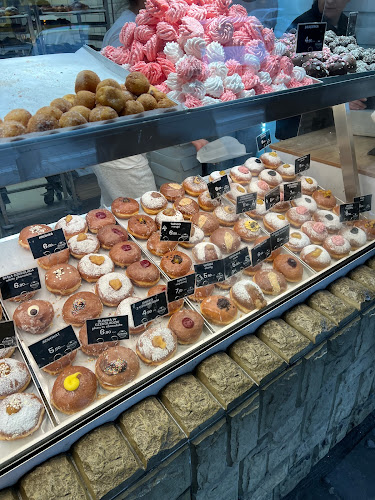 Grójecka 78, 02-359 Warszawa