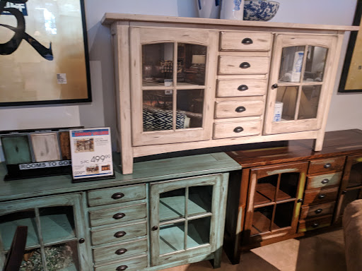 Furniture Store «Rooms To Go Furniture Store - Altamonte Springs», reviews and photos, 464 FL-436, Altamonte Springs, FL 32714, USA