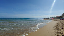 Foto di Spiaggia di Bellreguard con costa lunga e dritta