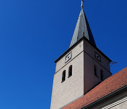 Evangelische Kirchengemeinde Lichtenberg, Gemeindezentrum Am Fennpfuhl photo