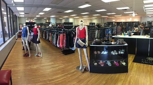 Used Clothing Store «Clothes Mentor», reviews and photos, 1052 Montgomery Rd, Altamonte Springs, FL 32714, USA
