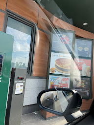 Photo n°33 de McDonald's à Fenouillet ()