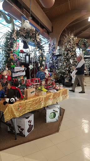 Garden Center «English Gardens», reviews and photos, 44850 Garfield Rd, Charter Twp of Clinton, MI 48038, USA