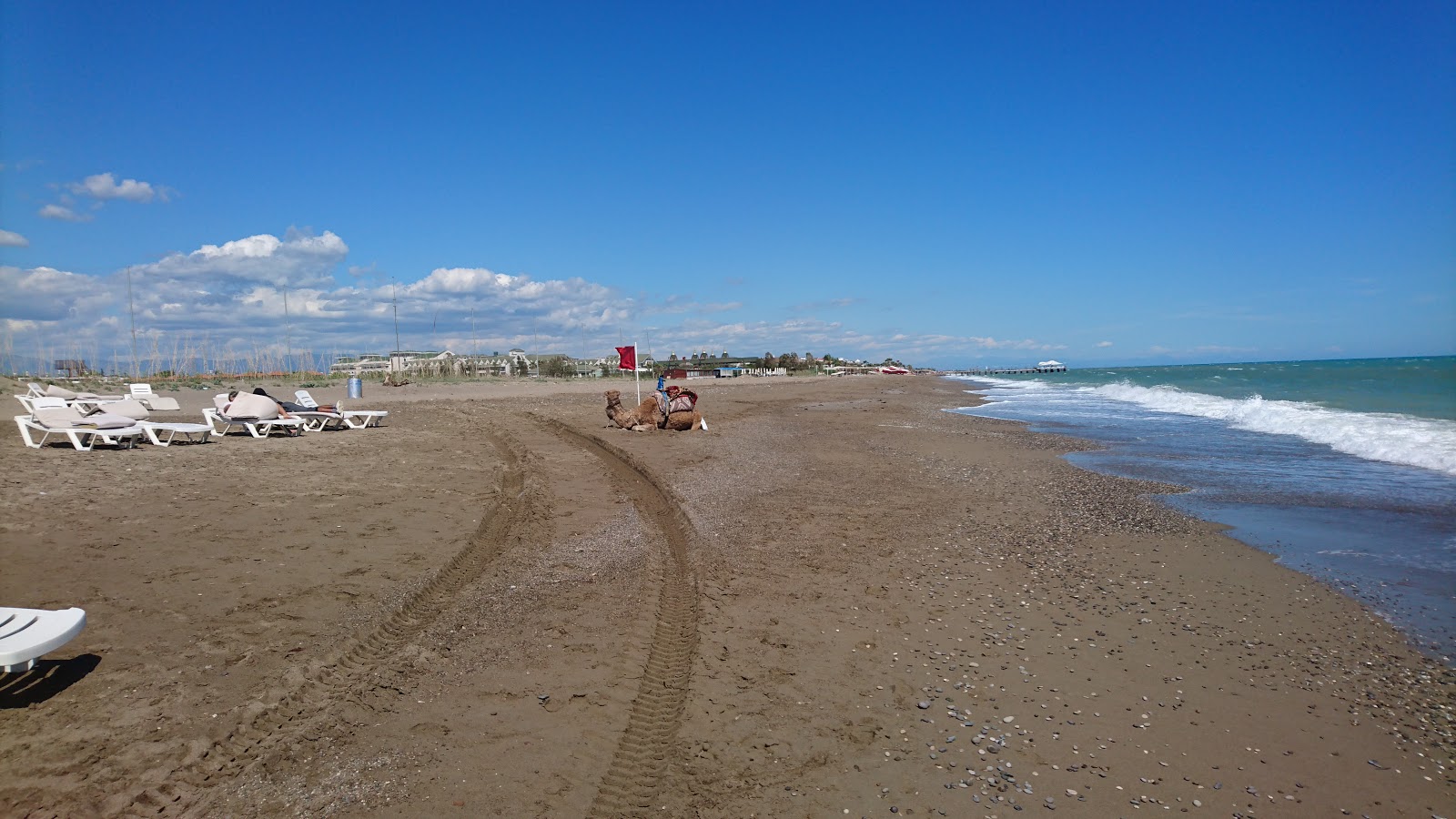 Fotografie cu Bogazkent beach cu drept și lung