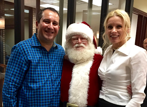 Real Estate Agency «RE/MAX At Home», reviews and photos, 3215 W Algonquin Rd, Rolling Meadows, IL 60008, USA