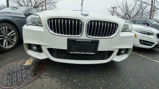 BMW Dealer «BMW of Oyster Bay», reviews and photos, 145 Pine Hollow Rd, Oyster Bay, NY 11771, USA