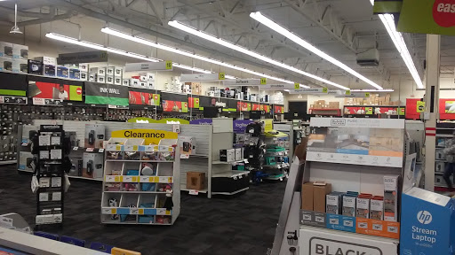 Office Supply Store «Staples», reviews and photos, 3451 W Century Blvd, Inglewood, CA 90303, USA