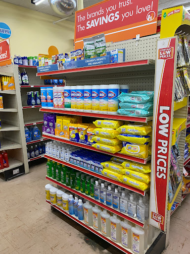 Dollar Store «FAMILY DOLLAR», reviews and photos, 1313 N Lewis Ave, Waukegan, IL 60085, USA