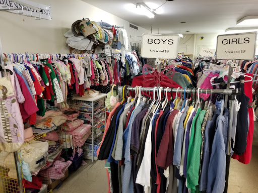 Thrift Store «F.U.M.C Thrift Store», reviews and photos, 38 Broadway, Bangor, PA 18013, USA