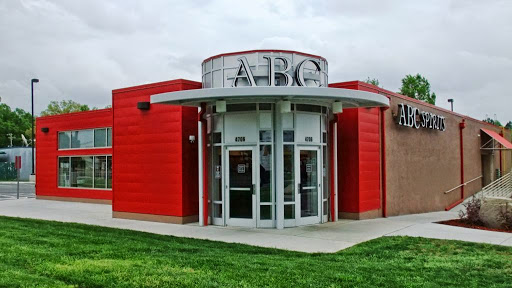 Mecklenburg County ABC Store #01, 4706 N Tryon St, Charlotte, NC 28213, USA, 