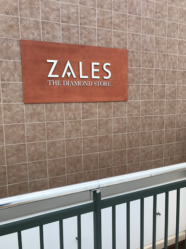 Jewelry Store «Zales - The Diamond Store», reviews and photos, 2300 Lincoln Hwy, Langhorne, PA 19047, USA