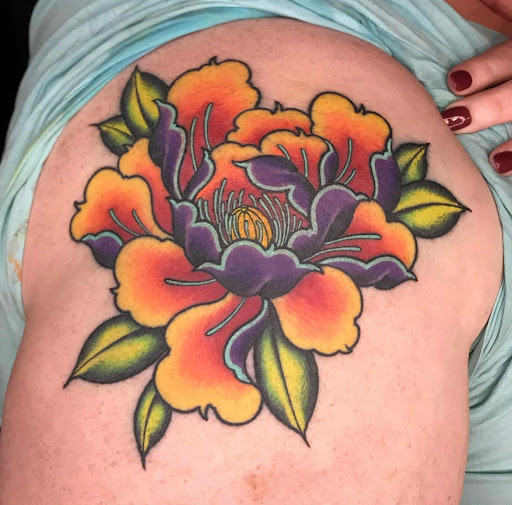 Tattoo Shop «Canvas Tattoo & Art Gallery», reviews and photos, 3012 N Davidson St, Charlotte, NC 28205, USA